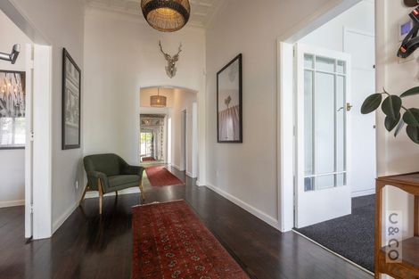 Photo of property in 25 George Street, Riverhead, 0820