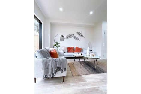 Photo of property in 9/55 Patons Road, Howick, Auckland, 2014