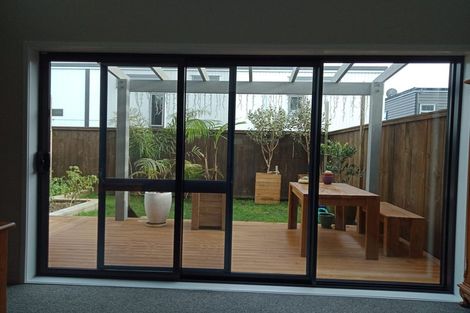 Photo of property in 32 Liquidambar Drive, Hobsonville, Auckland, 0616