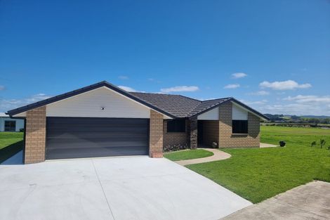 Photo of property in 12 Breton Drive, Waipu, 0510