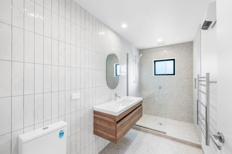 Photo of property in 4/71 Sullivan Avenue, Woolston, Christchurch, 8023