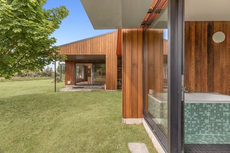 Photo of property in 83d Black Peak Road, Wanaka, 9382