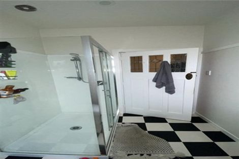 Photo of property in 220 Condell Avenue, Papanui, Christchurch, 8053