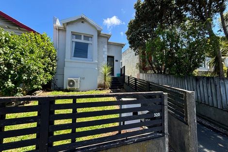 Photo of property in 320 Adelaide Road, Newtown, Wellington, 6021