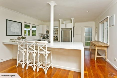 Photo of property in 19a Waterloo Road, Milford, Auckland, 0620