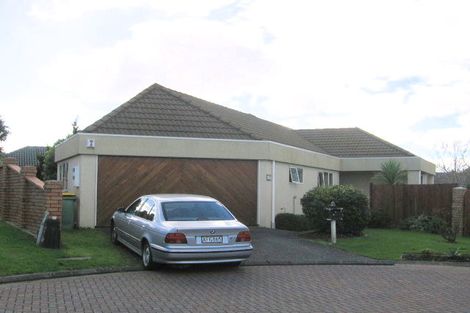 Photo of property in 19 Suncrest Drive, West Harbour, Auckland, 0618
