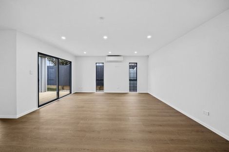 Photo of property in 7/9 Wilson Place, Papakura, 2110