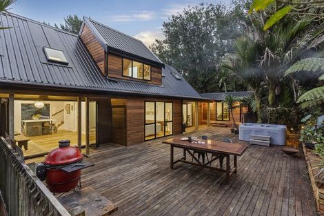 Photo of property in 36 Kereru Grove, Greenhithe, Auckland, 0632