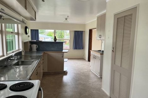 Photo of property in 11 Beverley Crescent, Hillcrest, Hamilton, 3216