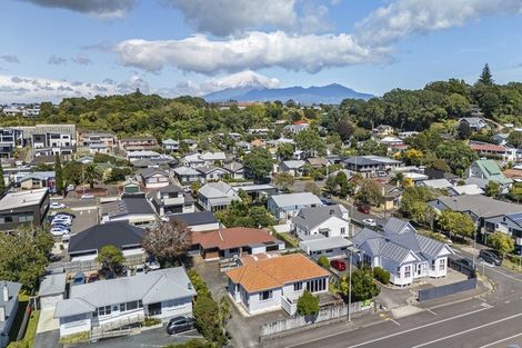 Photo of property in 171 Powderham Street, New Plymouth, 4310