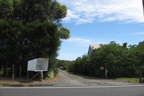 Photo of property in 299b Clarks Beach Road, Clarks Beach, Pukekohe, 2679