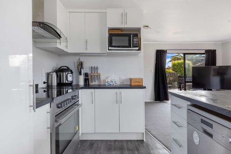 Photo of property in 11 Tutea Place, Paengaroa, Te Puke, 3189