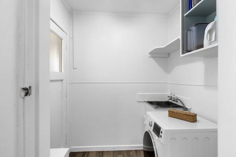 Photo of property in 25 Young Street, Morrinsville, 3300