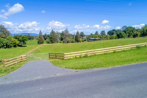 Photo of property in 17 Muir Road, Karaka, Papakura, 2580