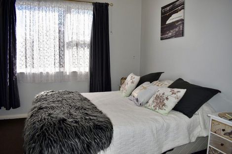 Photo of property in 17 Peel Street, Westport, 7825