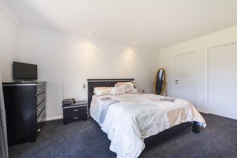 Photo of property in 14 Doncaster Court, Awapuni, Palmerston North, 4412