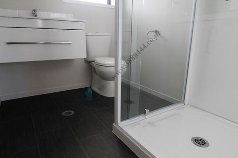 Photo of property in 104 Bowhill Road, New Brighton, Christchurch, 8083