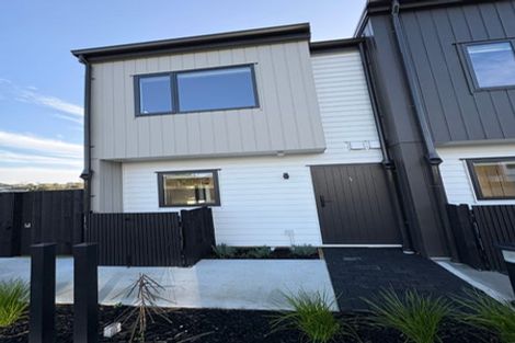 Photo of property in 5/48 Moire Road, Massey, Auckland, 0614