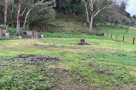 Photo of property in 28 Domain Road, Ormond, Gisborne, 4071