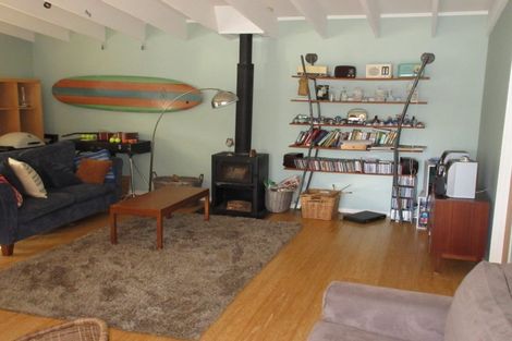 Photo of property in 195 Te Moana Road, Waikanae, 5036