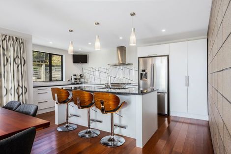 Photo of property in 14 The Fjord, Aotea, Porirua, 5024