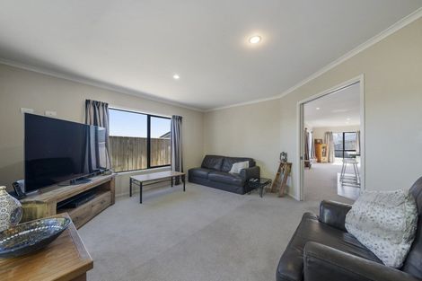 Photo of property in 18a Nathan Avenue, Paraparaumu Beach, Paraparaumu, 5032