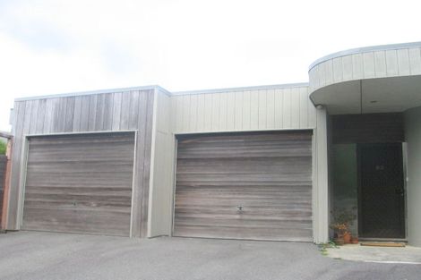 Photo of property in 70 Viewmont Drive, Harbour View, Lower Hutt, 5010