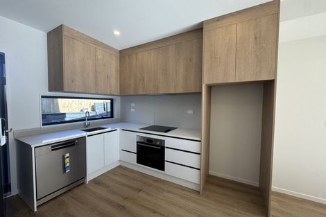 Photo of property in 11 Pipitea Place, Massey, Auckland, 0614