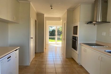 Photo of property in 13 Maugham Drive, Bucklands Beach, Auckland, 2014