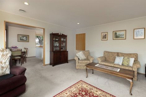 Photo of property in 37 Karina Crescent, Redwoodtown, Blenheim, 7201