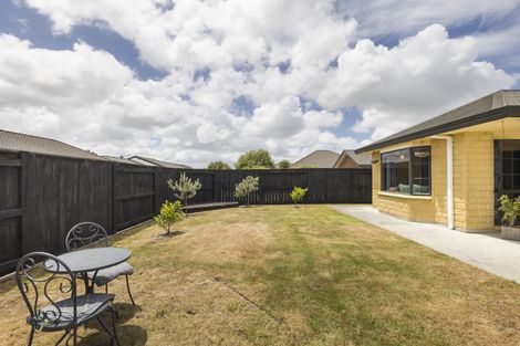 Photo of property in 145 Schnell Drive, Kelvin Grove, Palmerston North, 4414