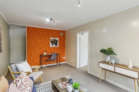 Photo of property in 17 Rimu Road, Raumati Beach, Paraparaumu, 5032