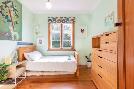 Photo of property in 6 Carlton Street, Melrose, Wellington, 6023