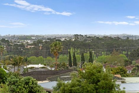 Photo of property in 1 Armagh Road, Blockhouse Bay, Auckland, 0600