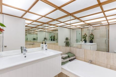 Photo of property in 19 Ring Terrace, Saint Marys Bay, Auckland, 1011
