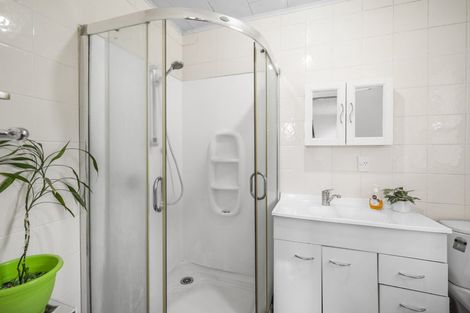 Photo of property in 2 Turner Drive, Western Heights, Rotorua, 3015