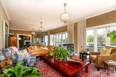 Photo of property in 331 Barrett Road, Omata, New Plymouth, 4374