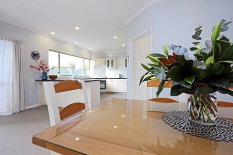 Photo of property in 59 Whiting Crescent, Greenmeadows, Napier, 4112