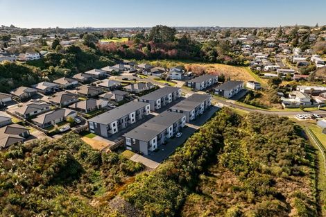 Photo of property in 12 Harapa Way, Brookfield, 3110