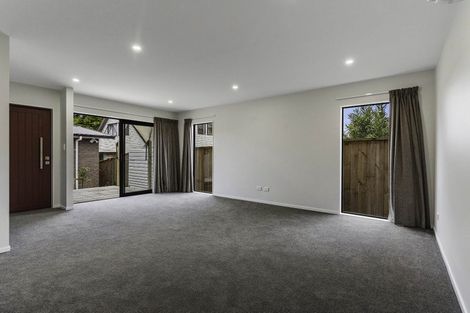 Photo of property in 41 Kingdale Road, Henderson, Auckland, 0610