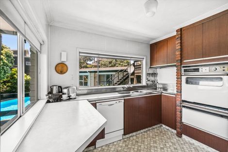 Photo of property in 29c Hamblyn Street, Strandon, New Plymouth, 4312