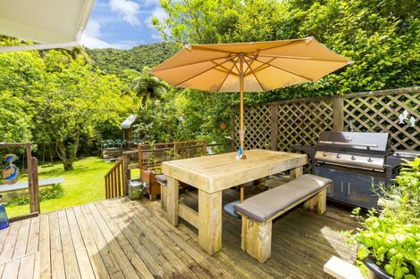 Photo of property in 12 Black Beech Street, Birchville, Upper Hutt, 5018