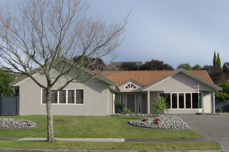 Photo of property in 10a Burn-murdoch Street, St Andrews, Hamilton, 3200