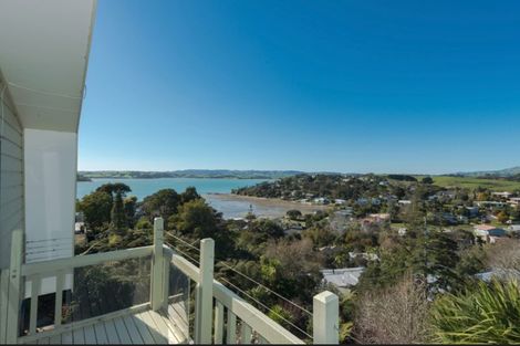 Photo of property in 19 Bay View Road, Raglan, 3225