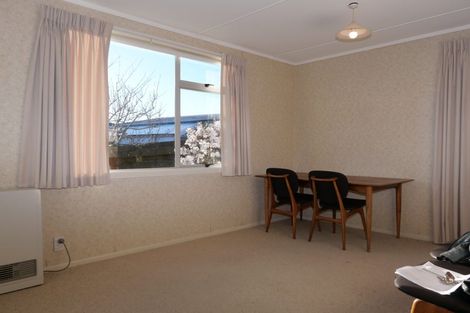 Photo of property in 115 Gloaming Hill, Titahi Bay, Porirua, 5022