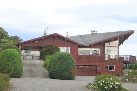 Photo of property in 7 Mayfair Place, Tawa, Wellington, 5028