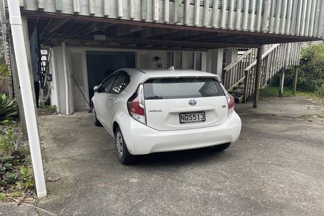 Photo of property in 13 Fowey Avenue, Te Atatu South, Auckland, 0610