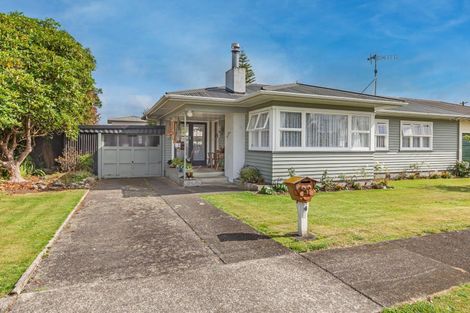 Photo of property in 4 Margaret Street, Levin, 5510