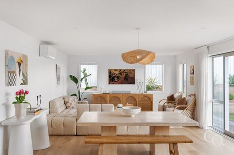 Photo of property in 1 Brendan Close, Omokoroa, 3114