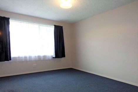 Photo of property in 3 Lyndon Street, Riccarton, Christchurch, 8011